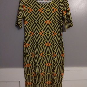 XS Lularoe Julia